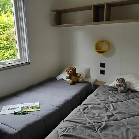 Camping Le Rouge Gorge **** 10' Puy Du Fou Saint-Laurent-sur-Sèvre Buitenkant foto