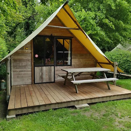 Camping Le Rouge Gorge **** 10' Puy Du Fou Saint-Laurent-sur-Sèvre Buitenkant foto