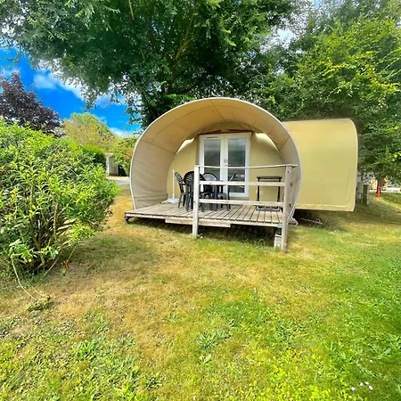 Camping Le Rouge Gorge **** 10' Puy Du Fou Saint-Laurent-sur-Sèvre Buitenkant foto